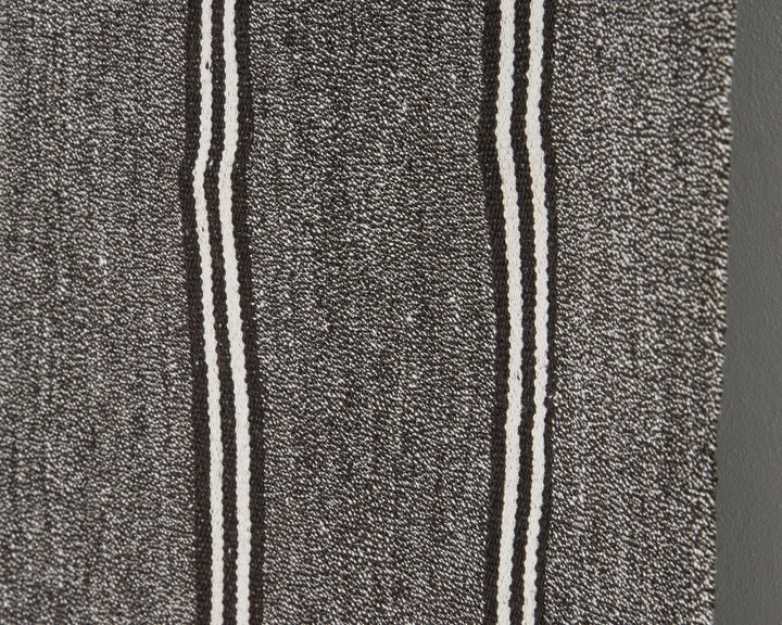 Gray Kilim Rug 7' 3" x 9' 10" | No. VR30085