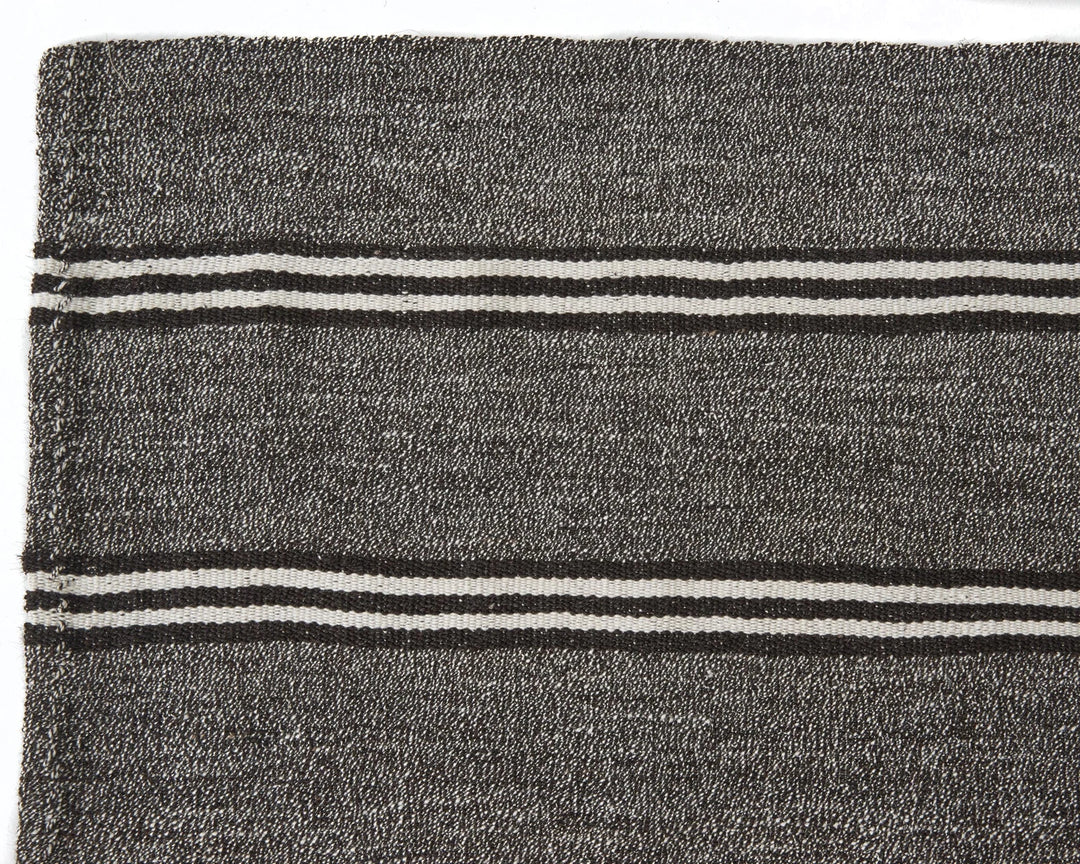Gray Kilim Rug 7' 3" x 9' 10" | No. VR30085