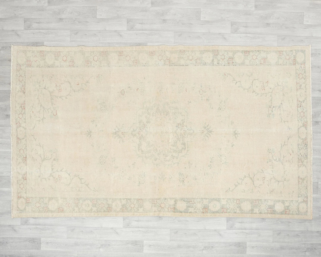 Beige Turkish Oushak Rug 7' x 9' 6" Hand-Knotted | No. VR30253