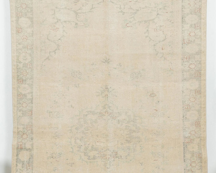 Beige Turkish Oushak Rug 7' x 9' 6" Hand-Knotted | No. VR30253