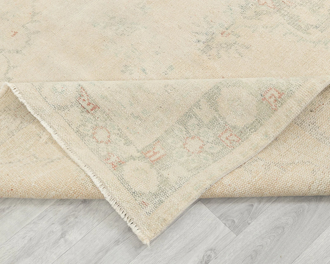 Beige Turkish Oushak Rug 7' x 9' 6" Hand-Knotted | No. VR30253