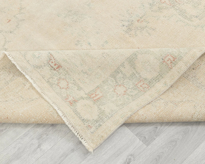 Beige Turkish Oushak Rug 7' x 9' 6" Hand-Knotted | No. VR30253