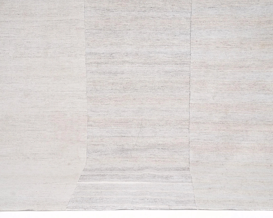 Gray Kilim Rug 6' 1" x 8' 6" | No. VR30280