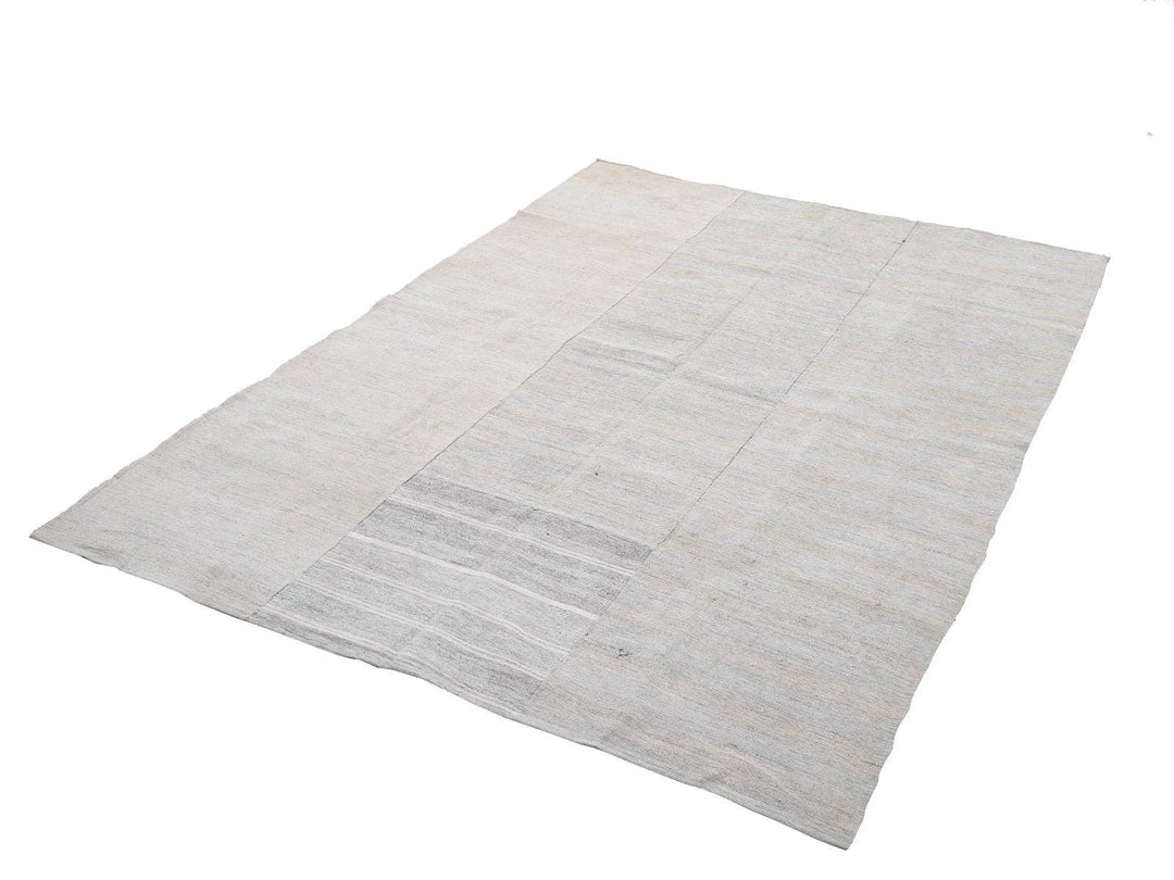 Gray Kilim Rug 6' 1" x 8' 6" | No. VR30280