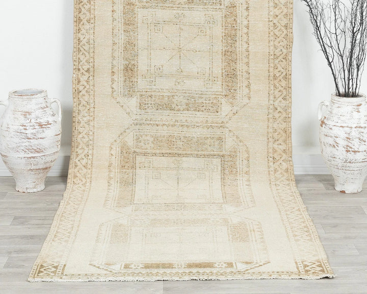 Beige Turkish Oushak Rug 3' 11" x 10' 8" Hand-Knotted | No. VR30318