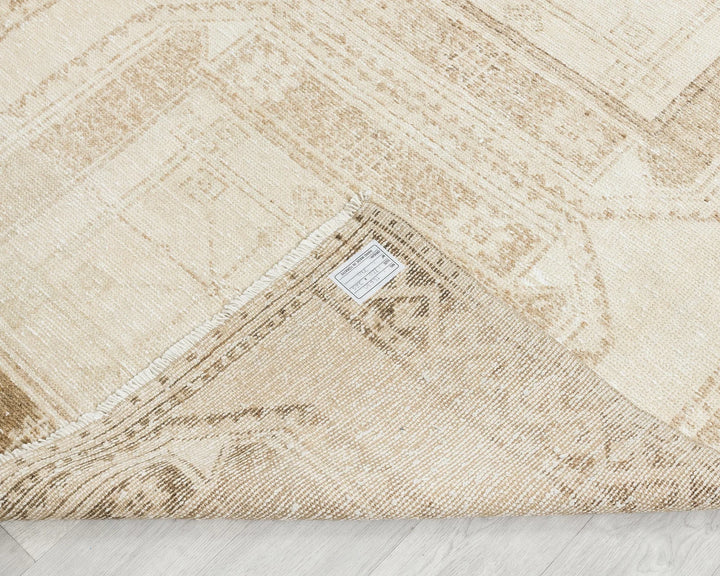 Beige Turkish Oushak Rug 3' 11" x 10' 8" Hand-Knotted | No. VR30318