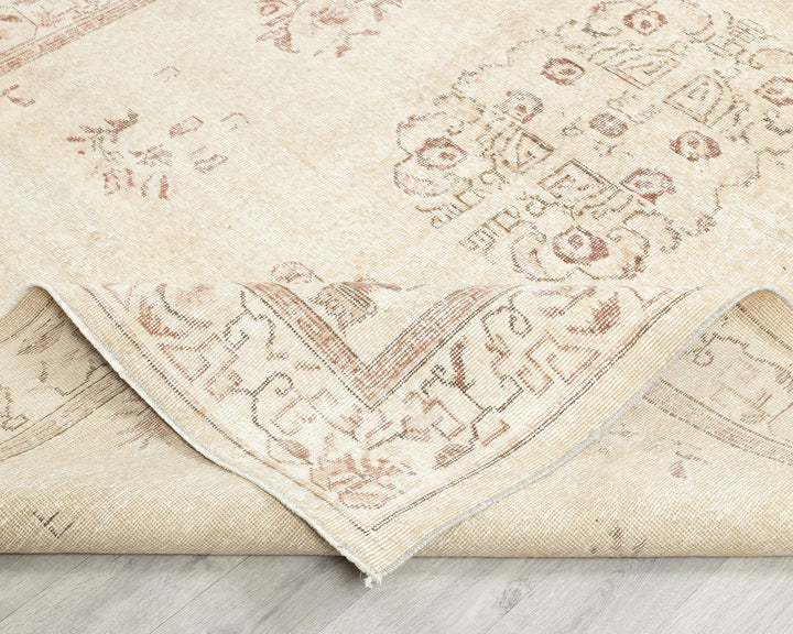 Multicolor Turkish Oushak Rug 6'6" x 9'8" Hand-Knotted field