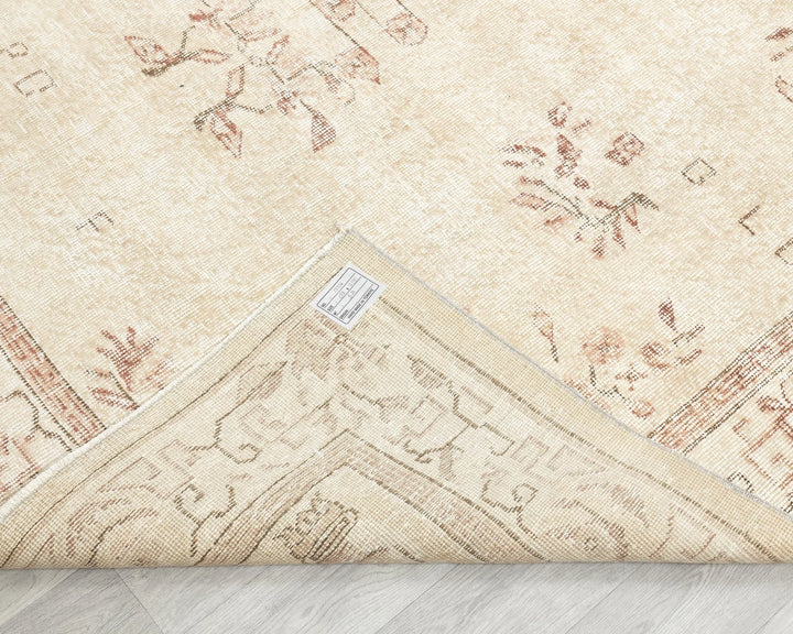 Multicolor Turkish Oushak Rug 6'6" x 9'8" Hand-Knotted texture