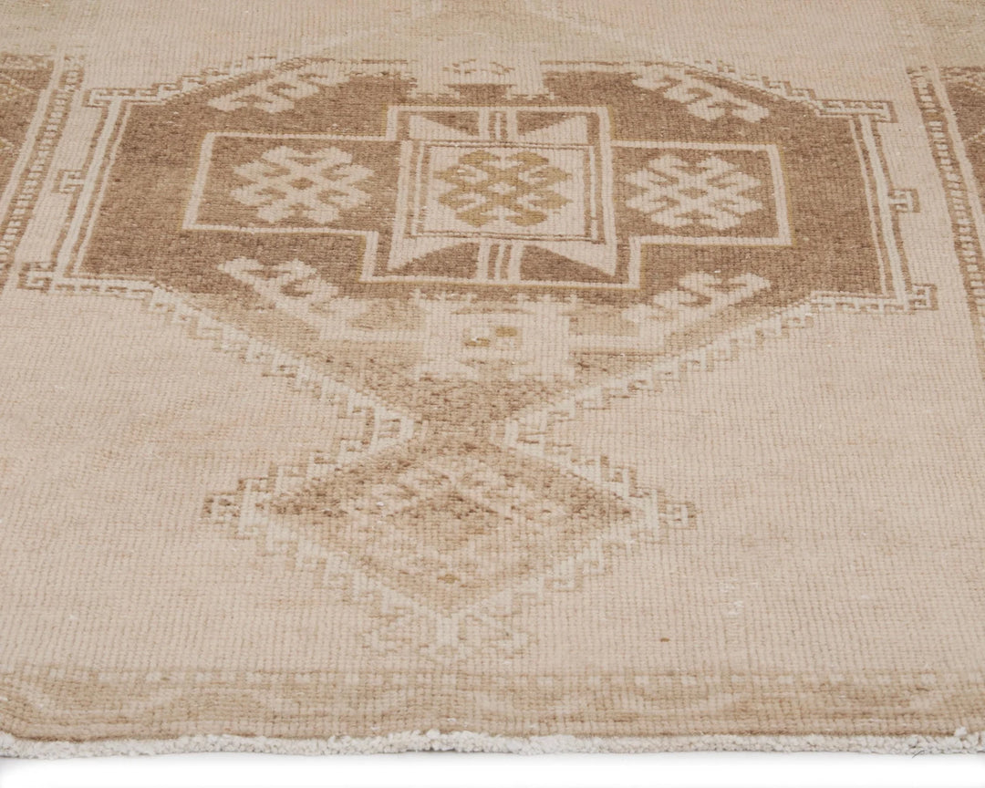 Beige Turkish Oushak Rug 3'5" x 11'7" Hand-Knotted | No. VR30742