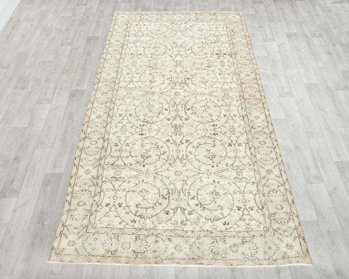 Beige Turkish Oushak Rug 8'8" x 4'6" Hand-Knotted | No. VR30829