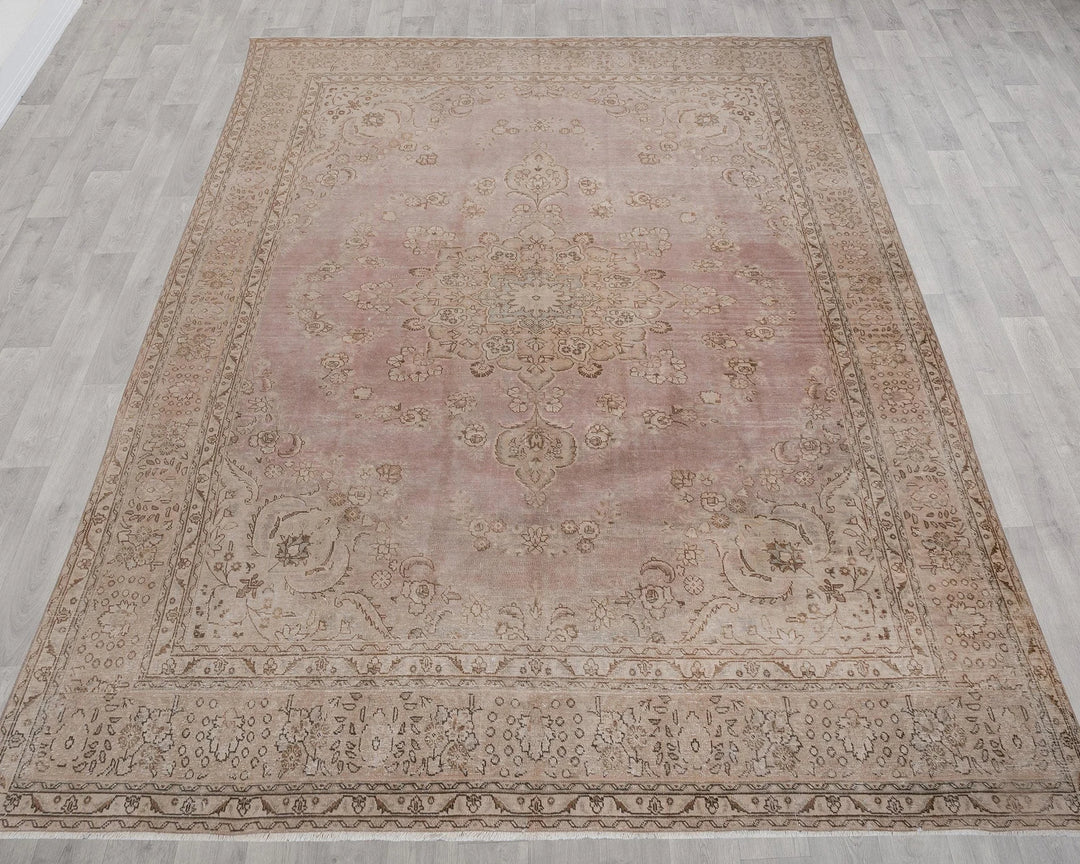 Beige Turkish Oushak Rug 9' 8" x 12' 4" Hand-Knotted | No. VR30832