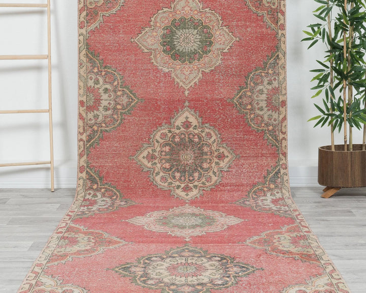 Faded Runner Rug 3' 10" x 12' 2" | No. VR30859