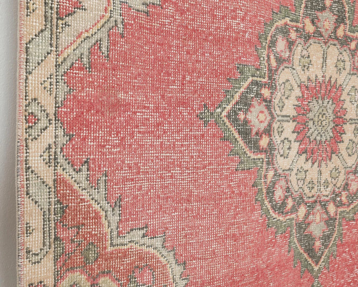 Faded Runner Rug 3' 10" x 12' 2" | No. VR30859