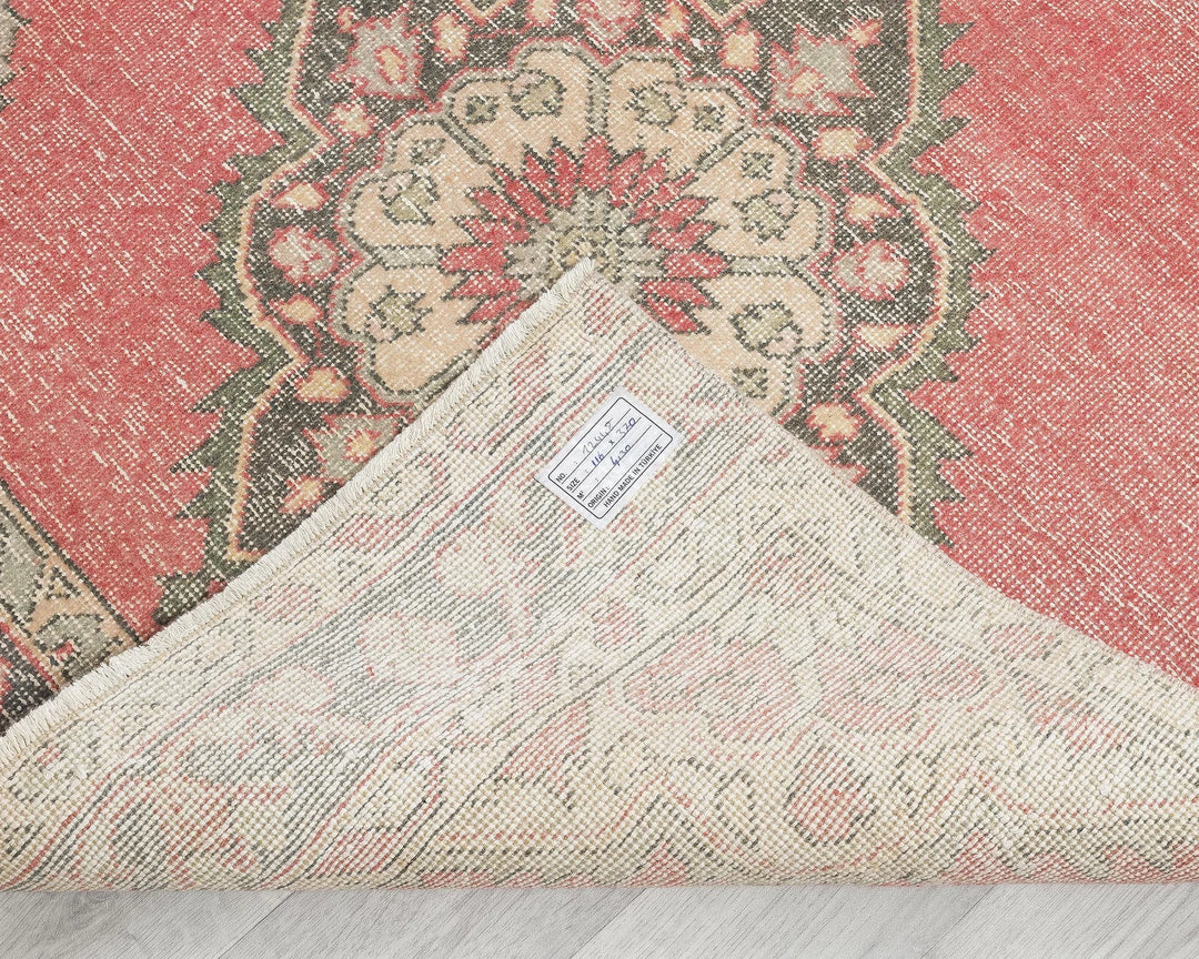 Faded Runner Rug 3' 10" x 12' 2" | No. VR30859