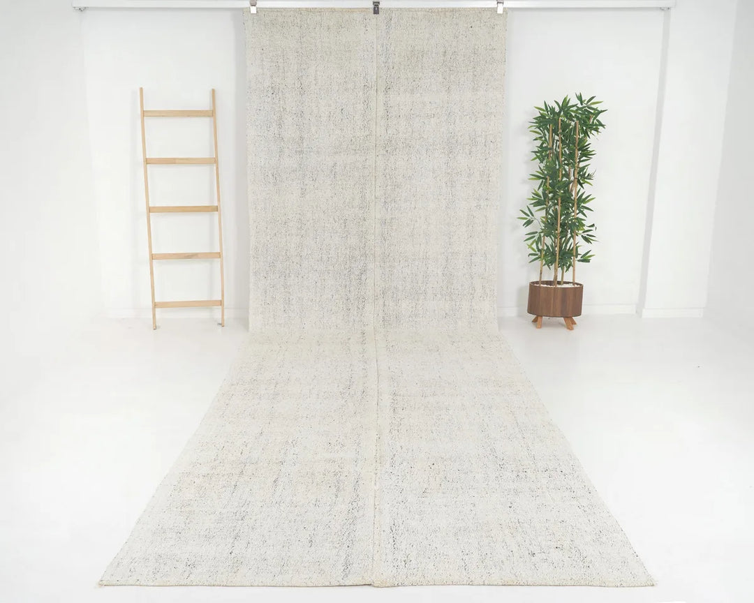 White Turkish Kilim Rug 5' 1" x 15' 3" Flat-Weave | No. VR30936