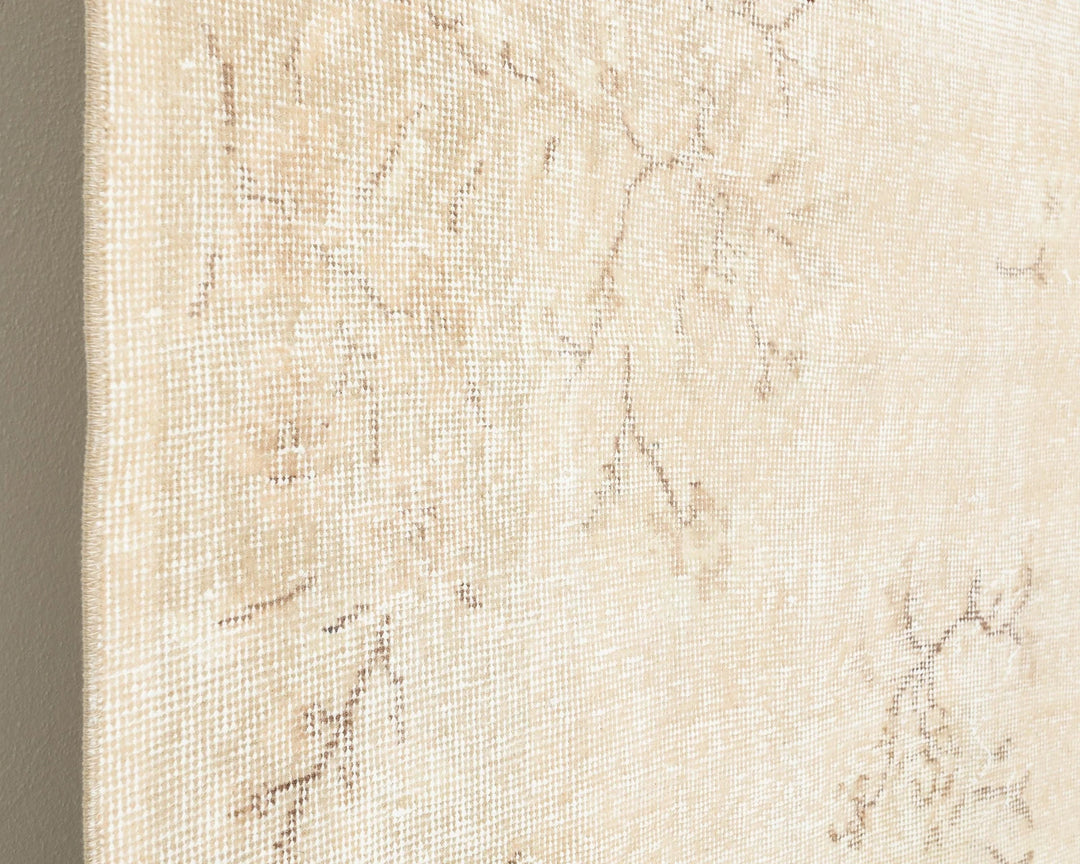 Beige Turkish Oushak Rug  6' 9" x 10' 6" Hand-Knotted | No. VR30984