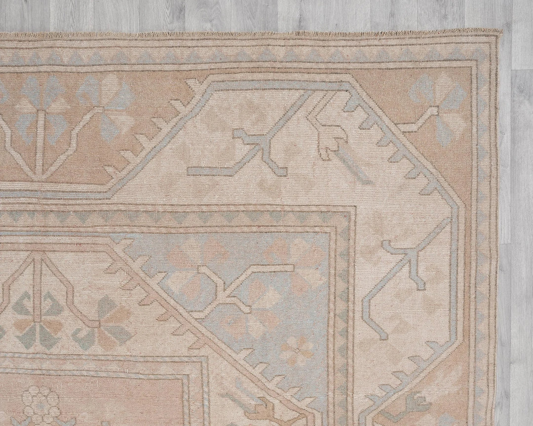 Beige Oushak Rug 8' 2" x 13' 10" | No. VR31158