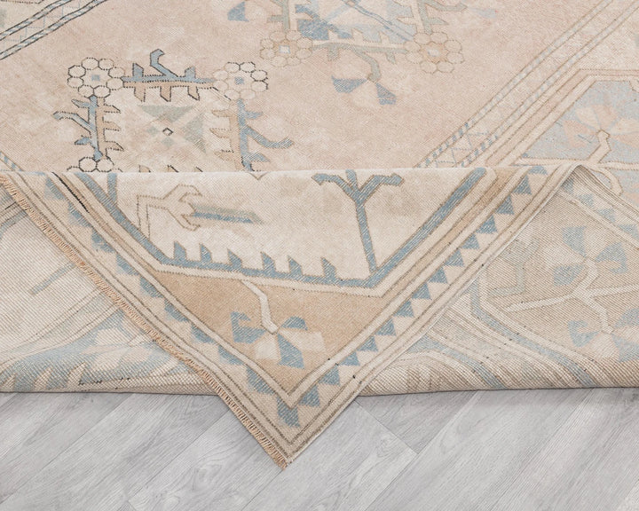 Beige Oushak Rug 8' 2" x 13' 10" | No. VR31158