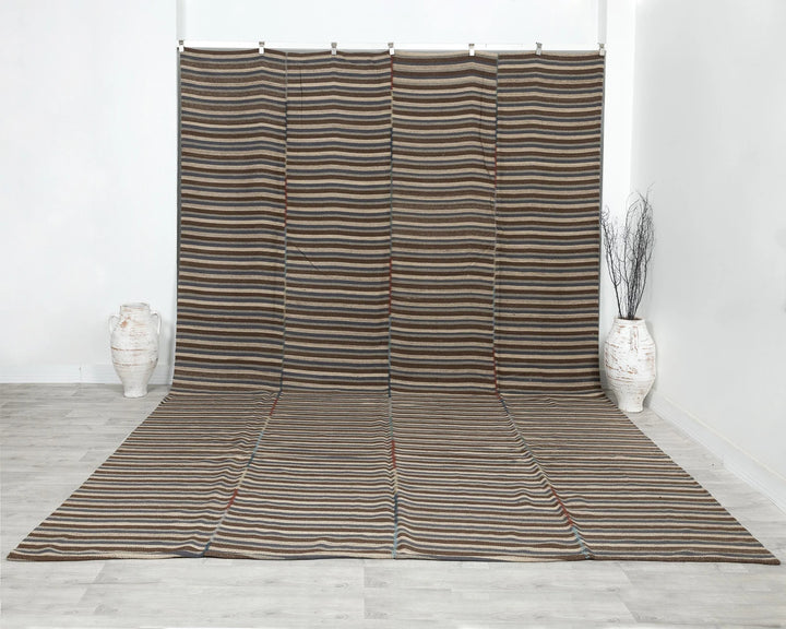 Brown Turkish Kilim Rug 9'10" x 13'1" Flat-Weave | No. VR31162