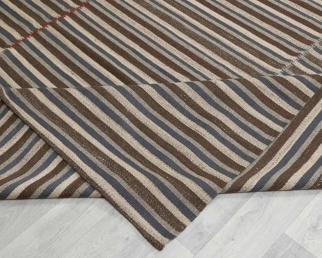 Brown Turkish Kilim Rug 9'10" x 13'1" Flat-Weave | No. VR31162
