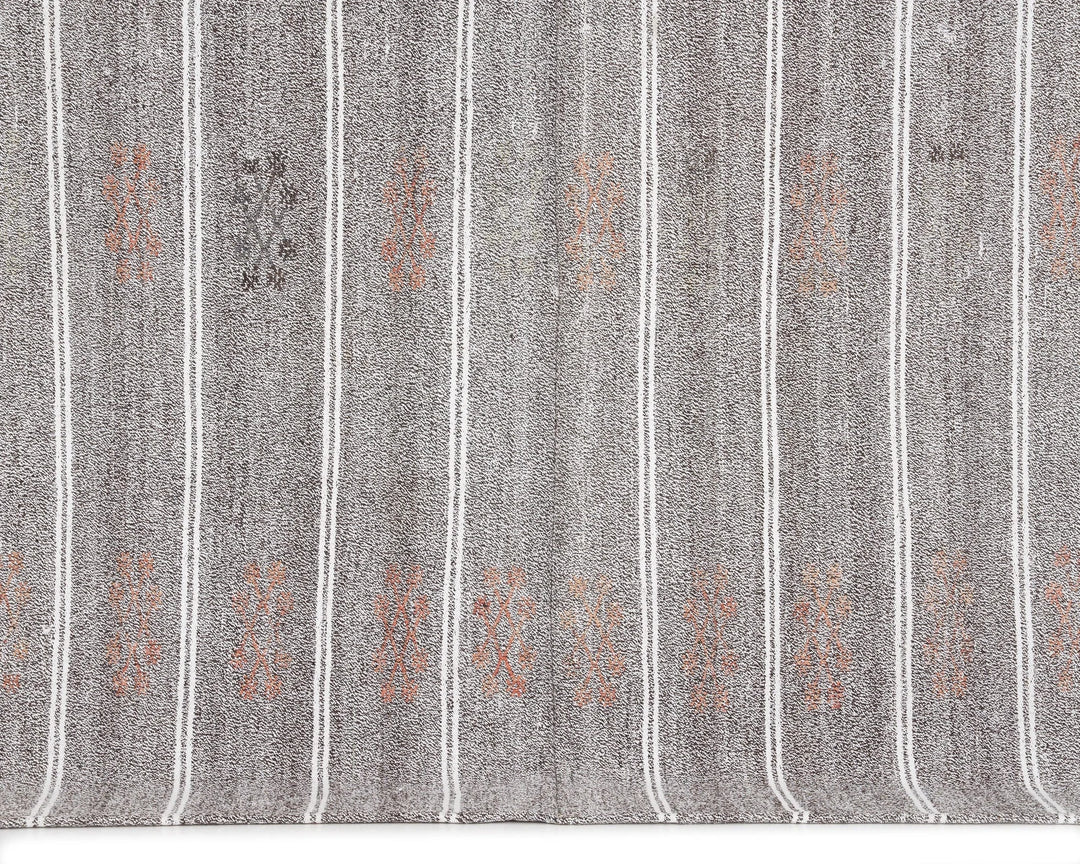 Gray Kilim Rug 6' 5" x 7' 2" | No. VR31336