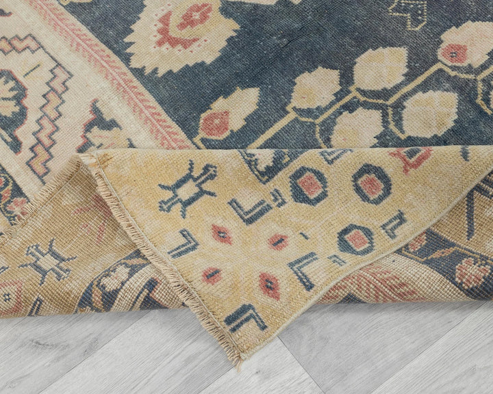 Oushak Rug 5' 3" x 9' 10" | No. VR31560