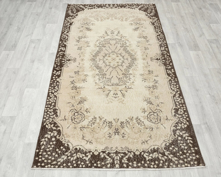 Multicolor Turkish Vintage Rug 3' 11" x 7' 1" Hand-Knotted view 9