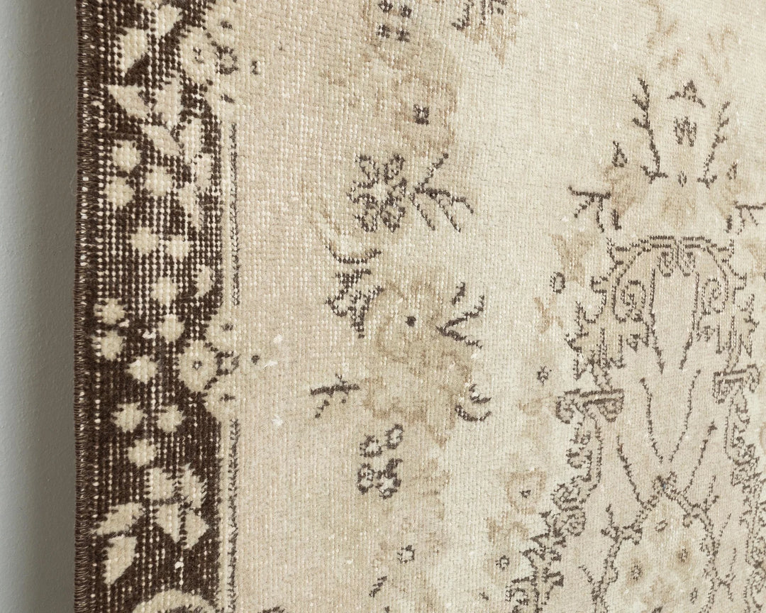 Multicolor Turkish Vintage Rug 3' 11" x 7' 1" Hand-Knotted close-up