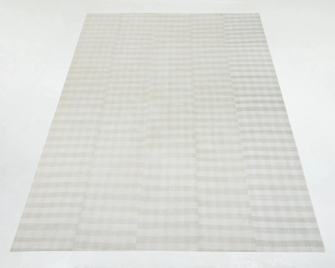 Neutral Kilim Rug 8' 7" x 11' 5" | No. VR31576
