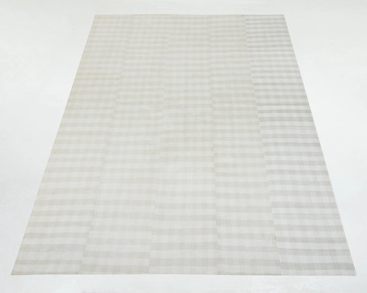 Neutral Kilim Rug 8' 7" x 11' 5" | No. VR31576