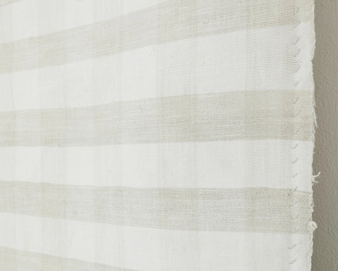 Neutral Kilim Rug 8' 7" x 11' 5" | No. VR31576