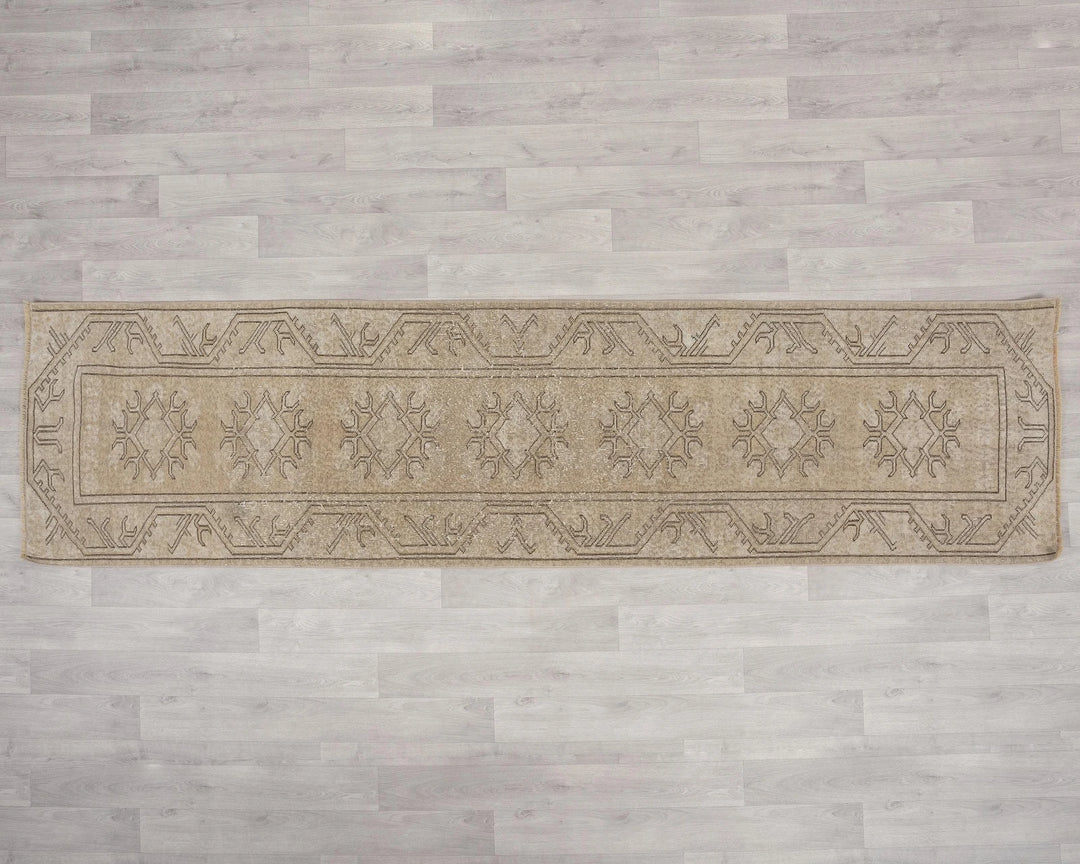 Multicolor Turkish Oushak Rug 2'6" x 9'4" Hand-Knotted | No. VR31643