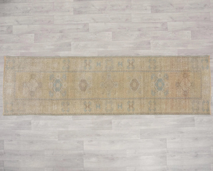 Multicolor Turkish Oushak Rug 2'6" x 8'5" Hand-Knotted | No. VR31870