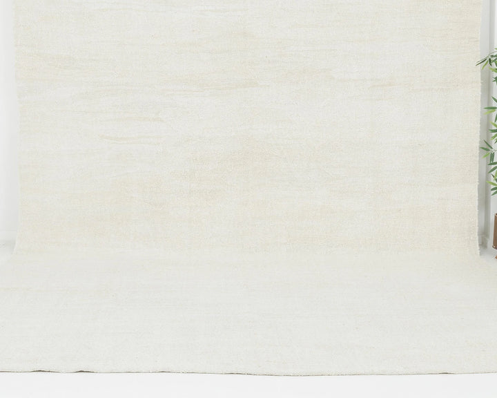 White Turkish Kilim Rug 10' 2" x 12' 6" Flat-Weave | No. VR32125