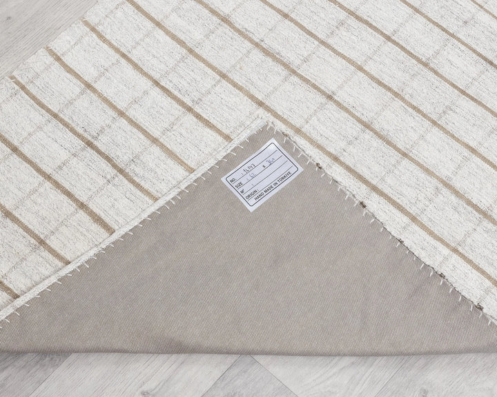 White Runner Rug 2' x 11' 2" | No. VR32156