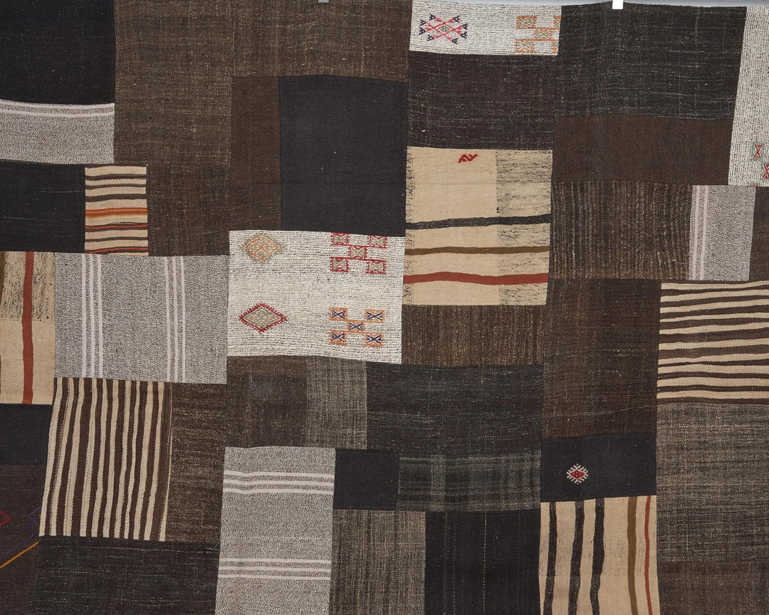 Brown Turkish Kilim Rug 9' 6" x 13' 1" Flat-Weave | No. VR32311