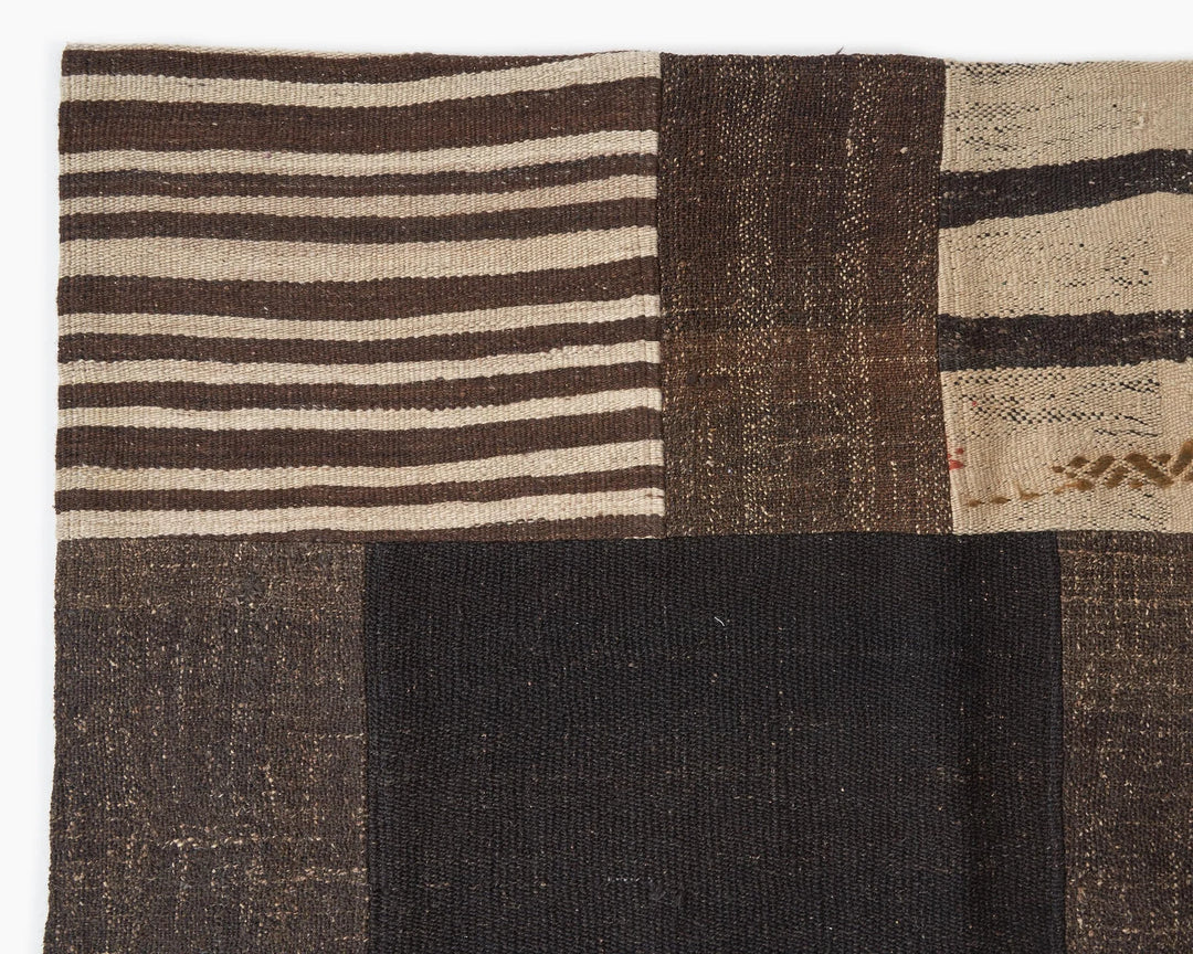 Brown Turkish Kilim Rug 9' 6" x 13' 1" Flat-Weave | No. VR32311
