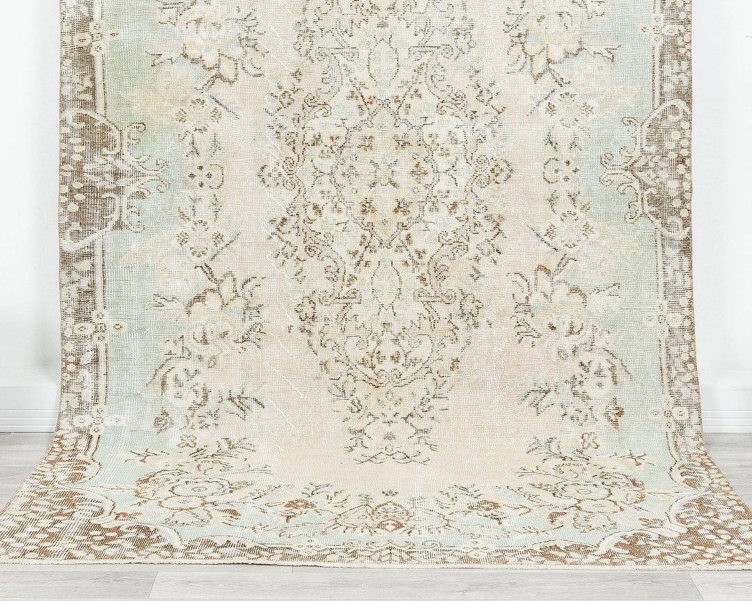 Beige Turkish Oushak Rug 5' 2" x 9' 2" Hand-Knotted | No. VR32459