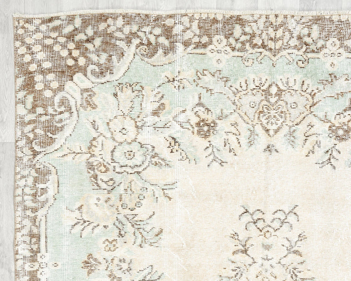 Beige Turkish Oushak Rug 5' 2" x 9' 2" Hand-Knotted | No. VR32459