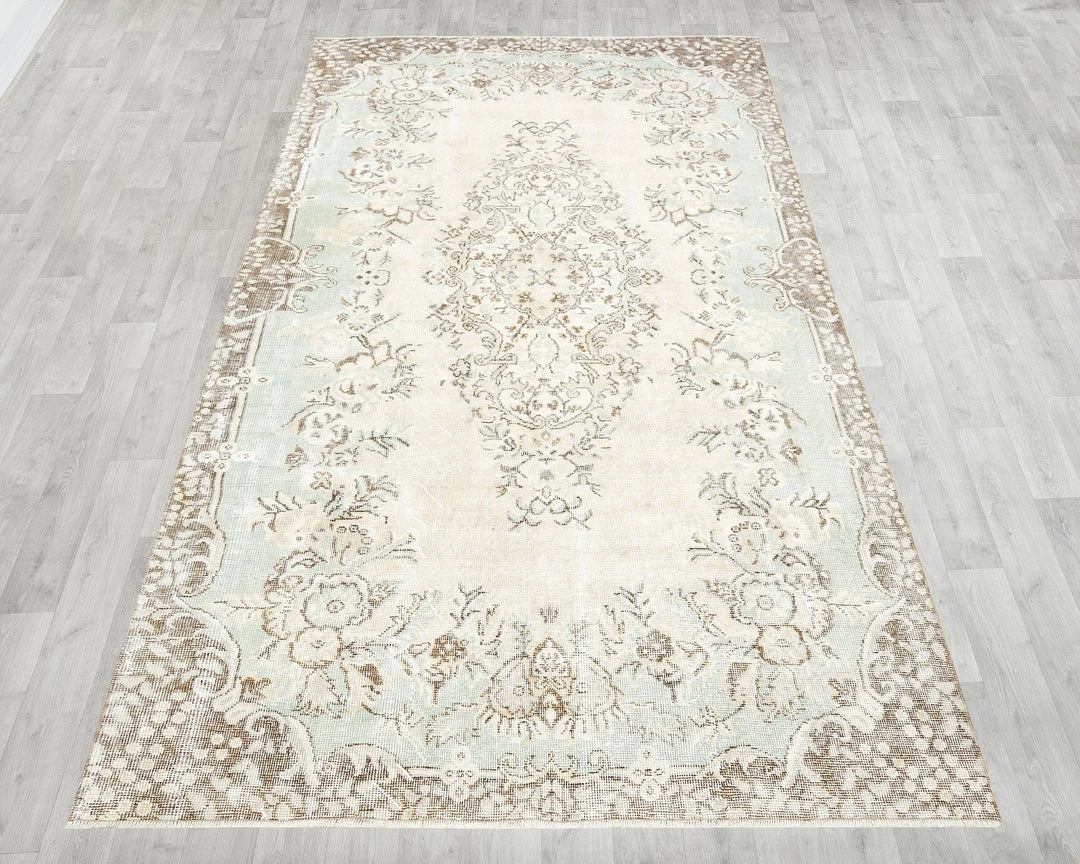 Beige Turkish Oushak Rug 5' 2" x 9' 2" Hand-Knotted | No. VR32459