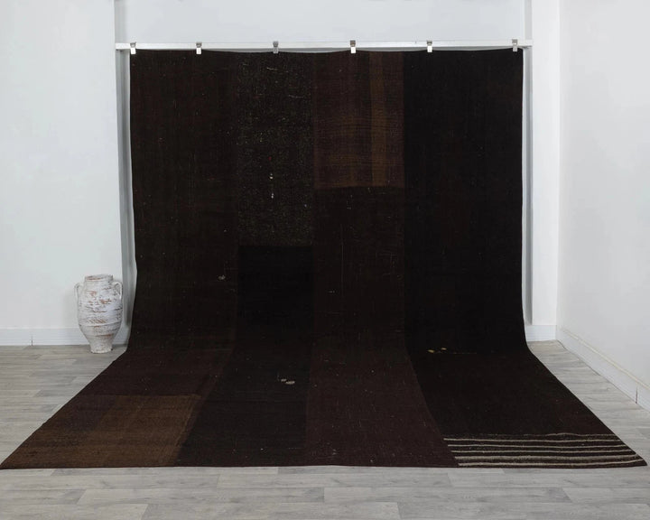 Brown Turkish Kilim Rug 10' x 13' Flat-Weave | No. VR32601
