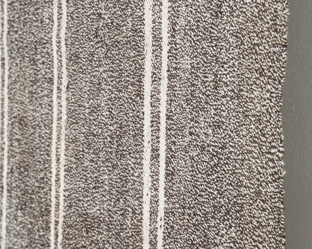 Gray Kilim Rug 4' 9" x 6' 7" | No. VR32629