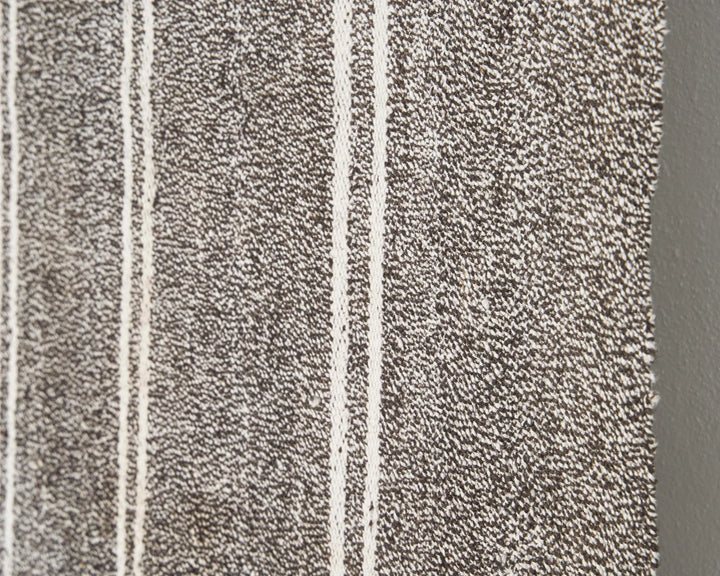 Gray Kilim Rug 4' 9" x 6' 7" | No. VR32629