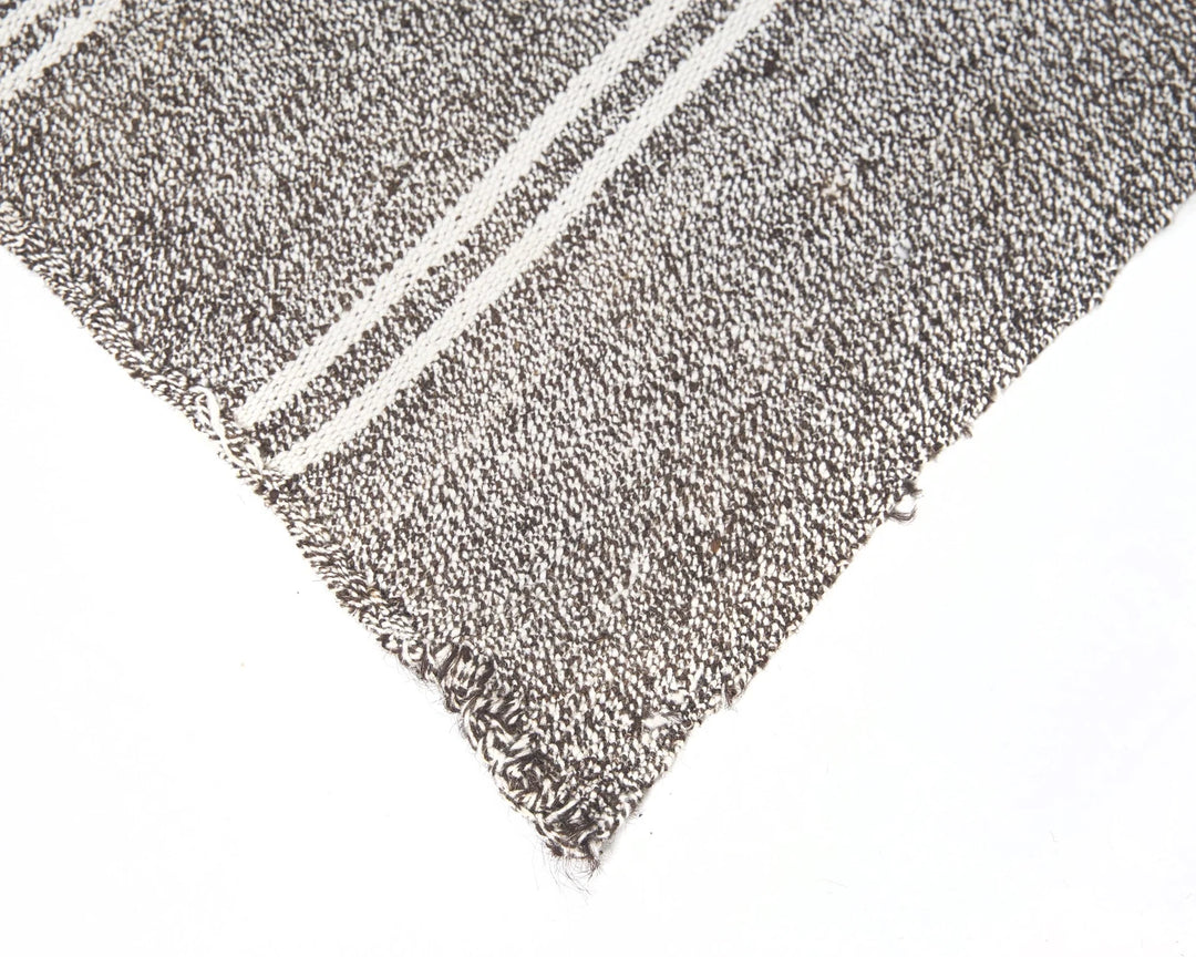 Gray Kilim Rug 4' 9" x 6' 7" | No. VR32629