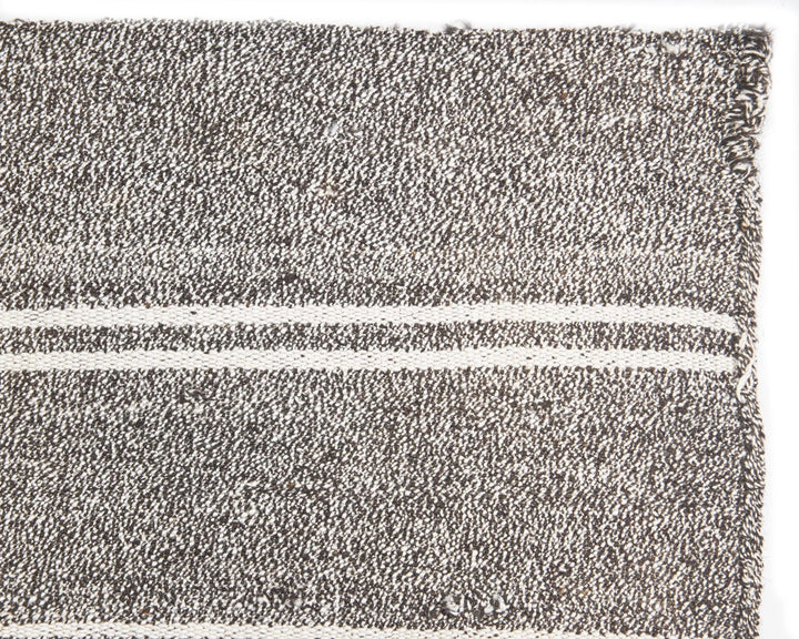 Gray Kilim Rug 4' 9" x 6' 7" | No. VR32629