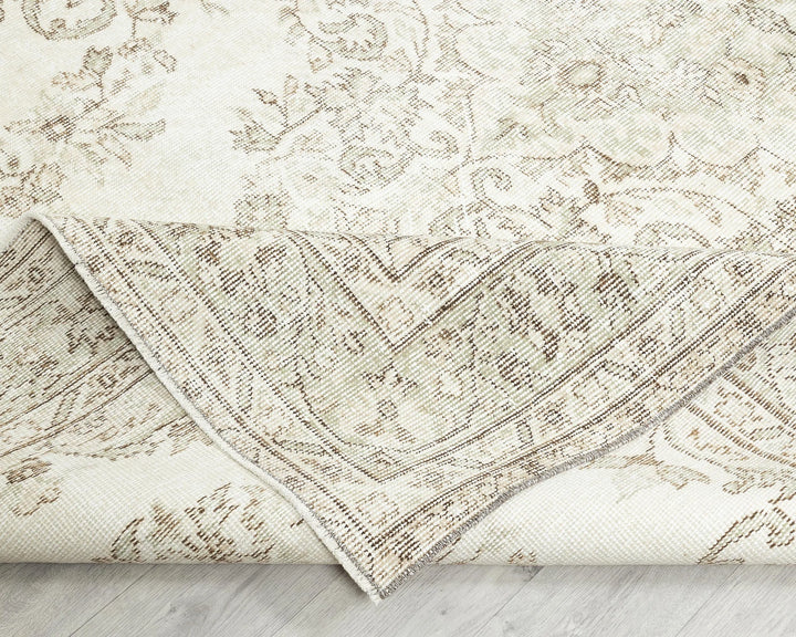 Beige Turkish Oushak Rug 6'1" x 9'5" Hand-Knotted field