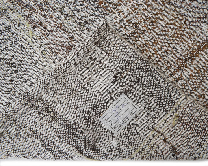 Gray Kilim Rug 7' 1" x 9' 4" | No. VR33044