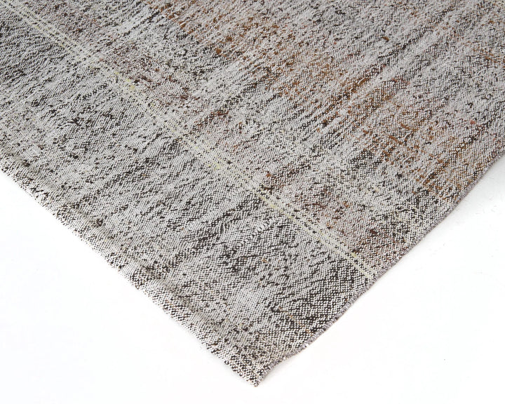 Gray Kilim Rug 7' 1" x 9' 4" | No. VR33044