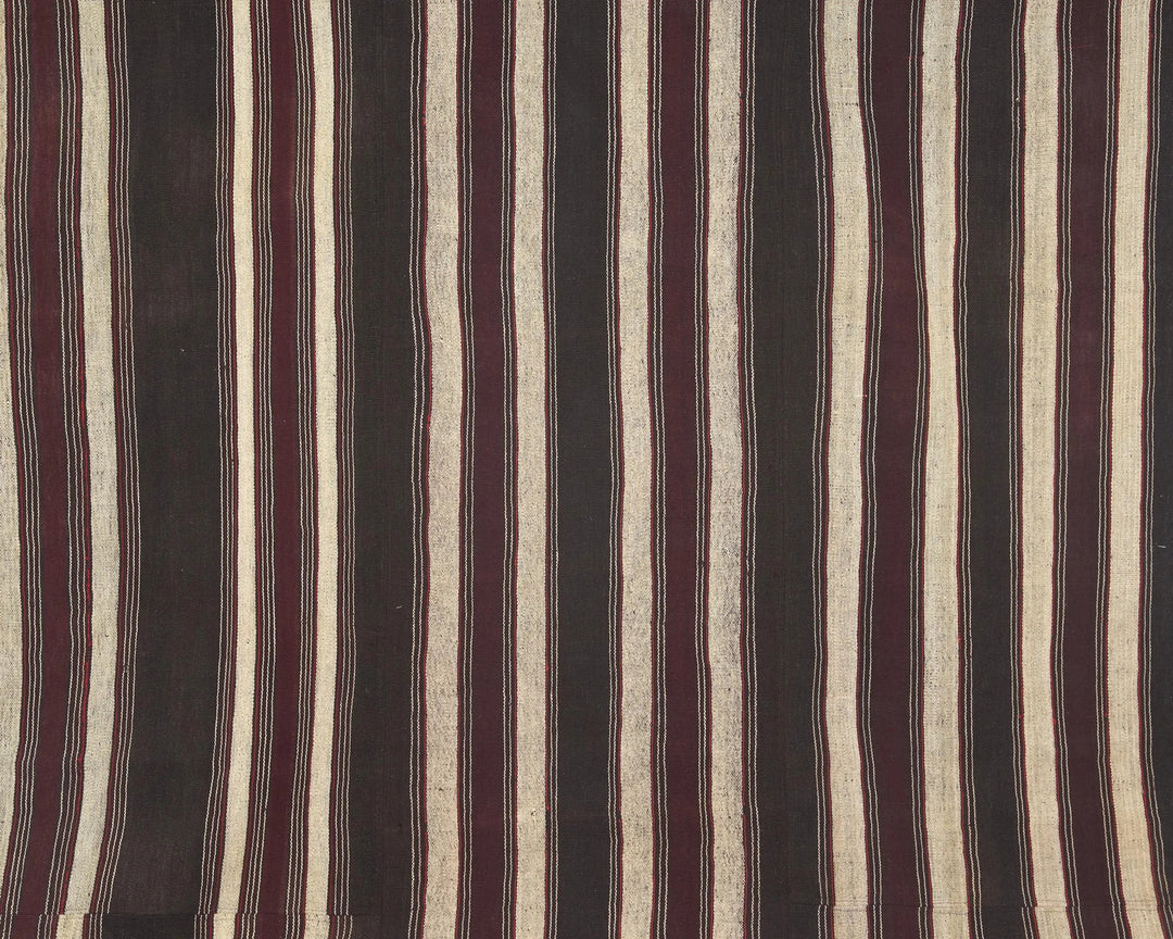 Kilim Rug 6' 11" x 10' 11" | No. VR33080