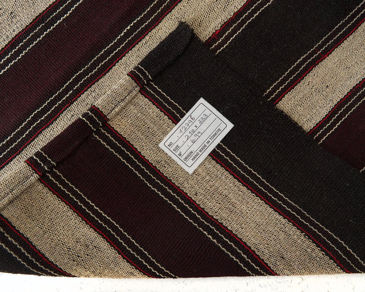 Kilim Rug 6' 11" x 10' 11" | No. VR33080